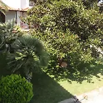 Melrose מלון דירות