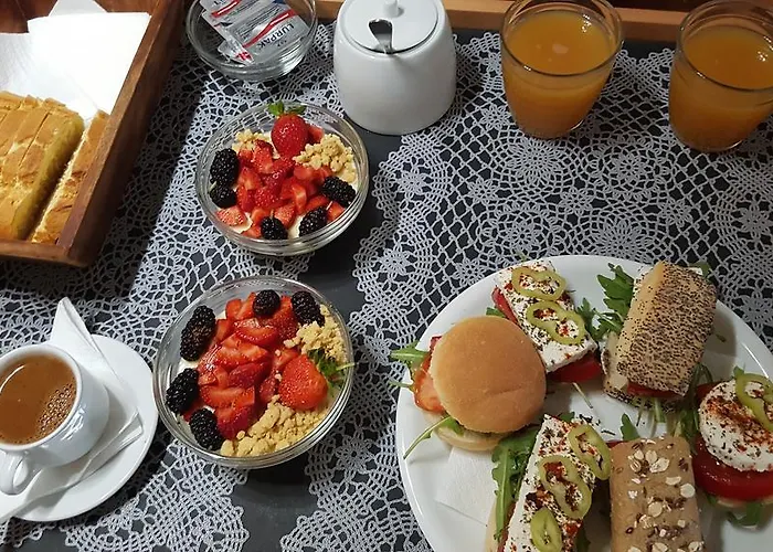 Melrose Apartahotel 3*